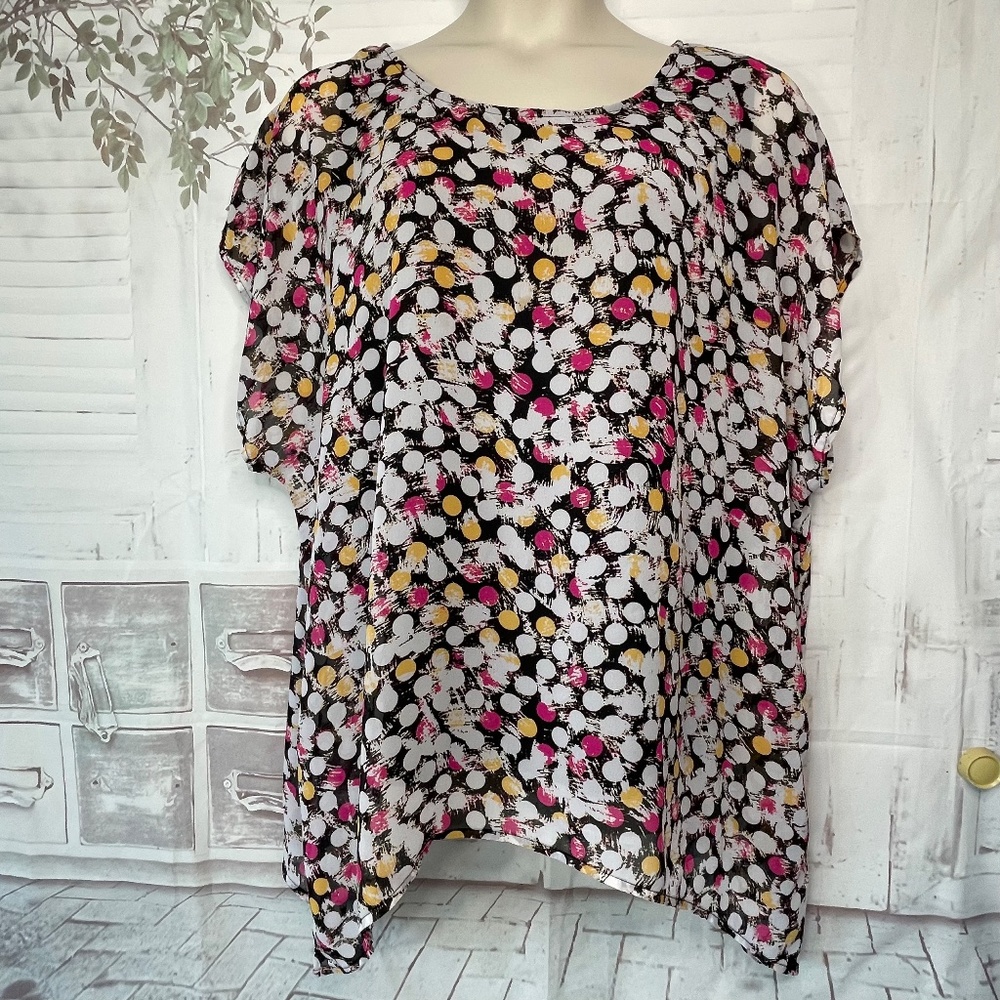 Avenue Womens Chiffon Black White Pink Layered Casual Top Blouse Plus Sz. 22 24